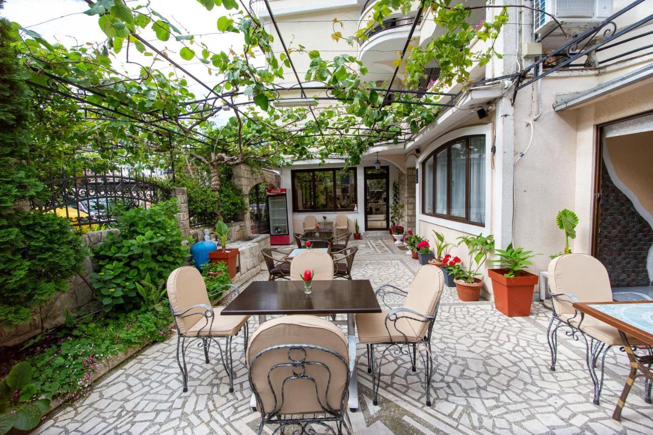 Saki Apartments بودفا المظهر الخارجي الصورة